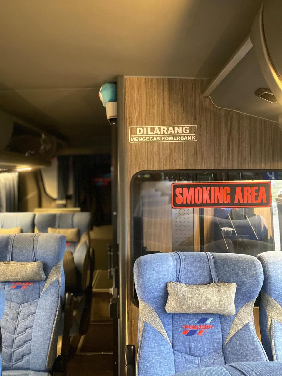 Galeri Rental - Mobil & Pelanggan 9